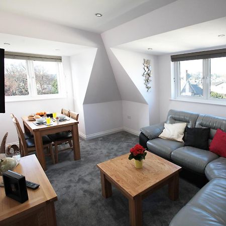 Austens Apartments Торки Екстериор снимка