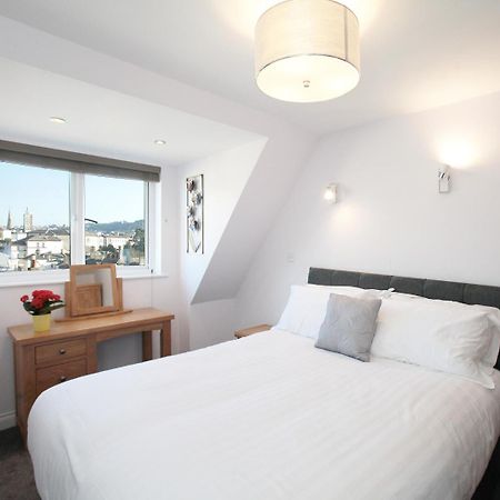 Austens Apartments Торки Екстериор снимка