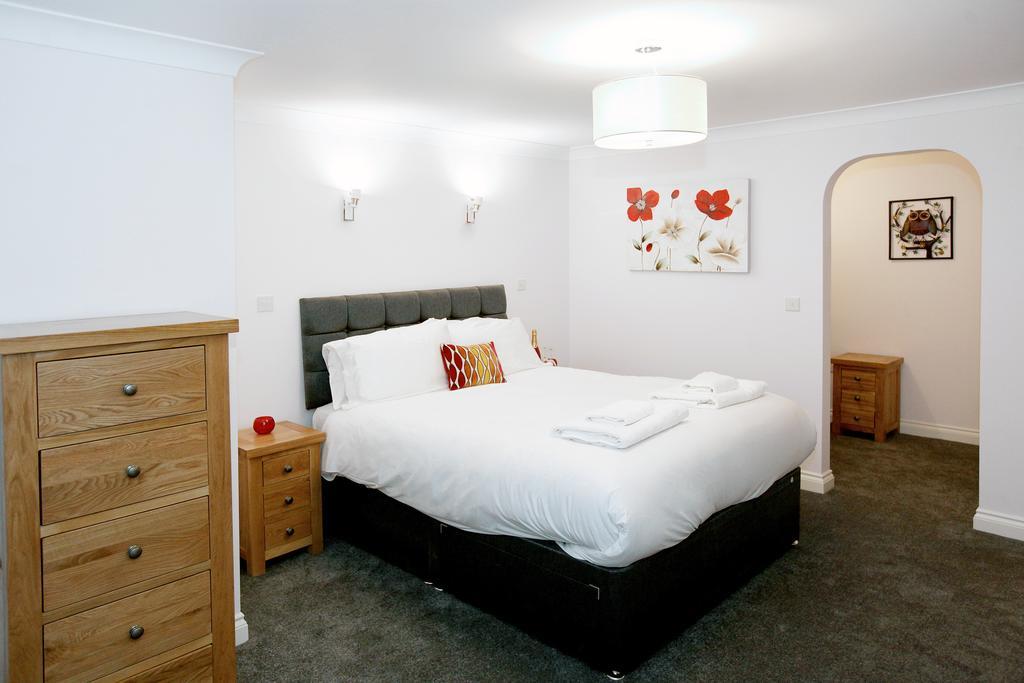 Austens Apartments Торки Екстериор снимка