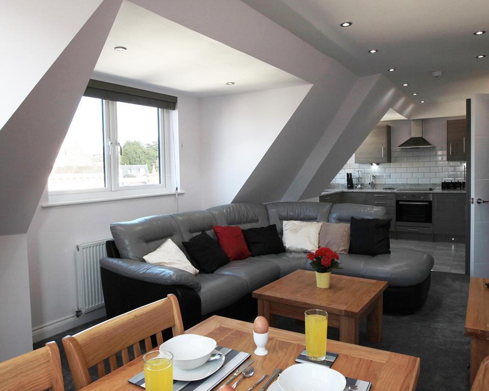 Austens Apartments Торки Екстериор снимка