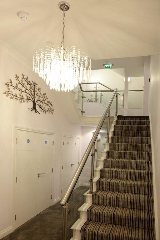 Austens Apartments Торки Екстериор снимка